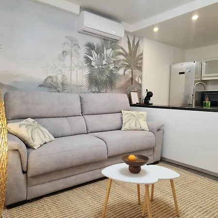 Tms Luxury Americas Ac&heated Pool 3* 阿罗纳